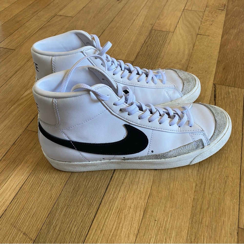 Nike Hi Top Blazers